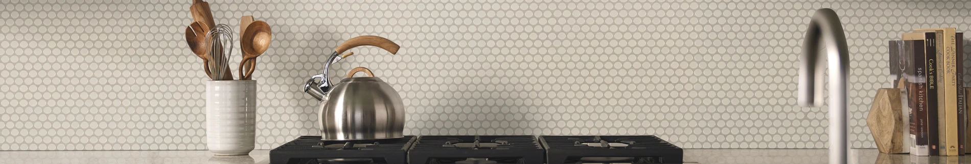 tile backsplash in kitchen